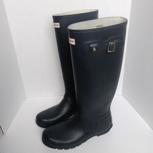Hunter Matte Blue Rain Boots. Size 9